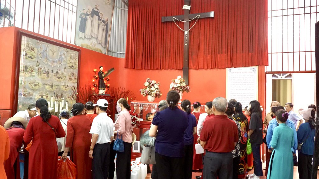 Giáo hạt Mạo Khê hành hương đền thánh tử đạo Hải Dương